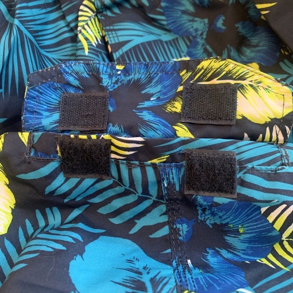 Kanu Surf Board Shorts Swim Trunks Size Medium Tropical Pockets Brief Lining NWT - Picture 5 of 14